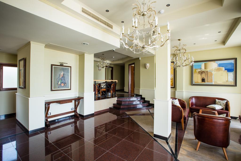 Helena Vip Villas And Suites ซันนีบีช ภายนอก รูปภาพ